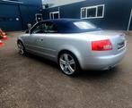 Audi A4 cabrio 2.4 V6 bj 2002., Auto's, Cabriolet, Leder, Blauw, 6 cilinders