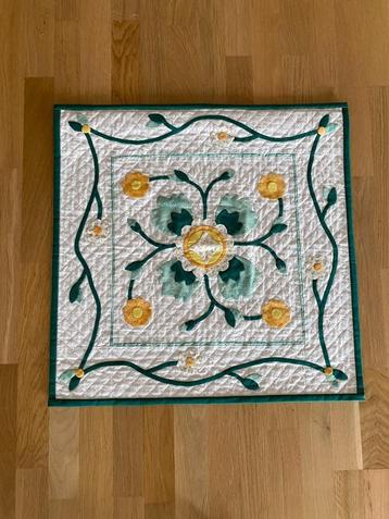 Quilt bloemen 63x63 cm beschikbaar voor biedingen