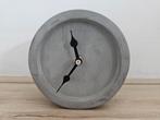 Tafelklok van het merk Gusta, Huis en Inrichting, Woonaccessoires | Klokken, Ophalen, Nieuw, Analoog, Wekker of Tafelklok