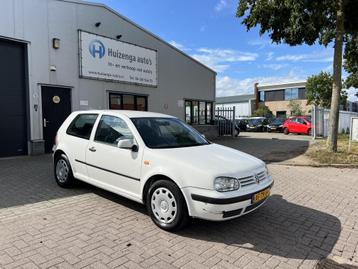 Volkswagen Golf 1.4-16V |3 deurs beschikbaar voor biedingen