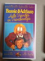 Bassie & Adriaan - Hallo Vriendjes en Vriendinnetjes VHS, Cd's en Dvd's, VHS | Film, Alle leeftijden, Ophalen of Verzenden, Gebruikt