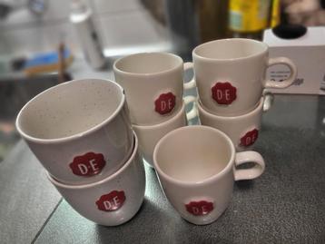 Koffiekopjes van Douwe Egberts 8 stuks!