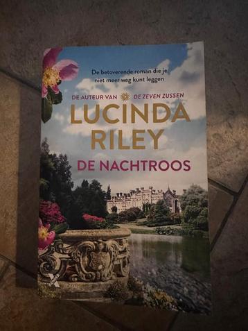 Lucinda Riley - De Nachtroos beschikbaar voor biedingen