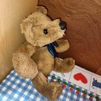 Oude Hema bruine beer knuffel met blauwe strik, Ophalen of Verzenden, Beer