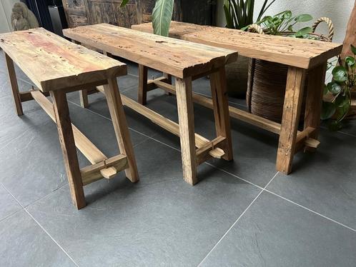 Krukje bank railway uit Bali sloophout driftwood old teak, Huis en Inrichting, Krukjes, Nieuw, Hout, Ophalen of Verzenden