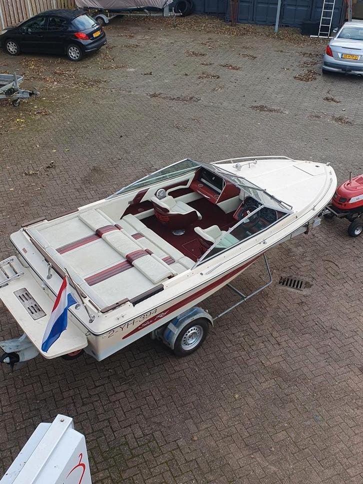 Searay Monaco 185, Watersport en Boten, Speedboten, Gebruikt, 3 tot 6 meter, Benzine, 200 pk of meer, Polyester, Binnenboordmotor