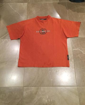 IZGS Oranje wat dikker /ruimer oranje T-shirtje RAGS; mt 134 beschikbaar voor biedingen