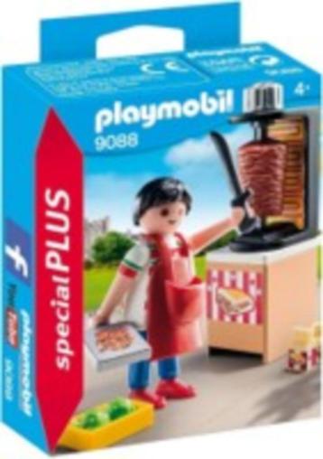 Playmobil 1x Kebab man 1x Friet mevrouw 2x skiers beschikbaar voor biedingen
