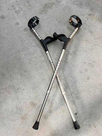 Set onderarmskrukken – Care Quadro 024, verstelbaar & licht beschikbaar voor biedingen