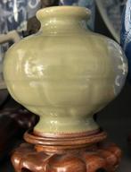 Zeldzaam antiek Chinees YUAN / MING China celadon vaasje, Verzenden