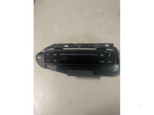 Airco bedieningspaneel van een Toyota Auris, Auto-onderdelen, Airco en Verwarming, Toyota, Gebruikt, 3 maanden garantie, Ophalen of Verzenden