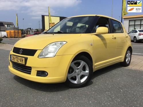 Suzuki Swift 1.3 Shogun I New Koppeling + Apk + Kln Brt + Re, Auto's, Suzuki, Bedrijf, Te koop, Swift, ABS, Airbags, Airconditioning