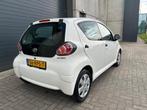 Toyota Aygo 1.0i 12V Now AIRCO NAP 5DRS 2011, Voorwielaandrijving, Euro 5, Stof, Gebruikt