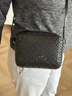tassen, Sieraden, Tassen en Uiterlijk, Tassen | Damestassen, Ophalen, Zo goed als nieuw, Zwart, Schoudertasje