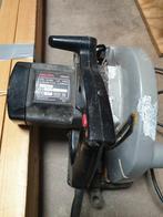 Cirkel zaag
Skilsaw 1200w, Doe-het-zelf en Verbouw, Gereedschap | Zaagmachines, Ophalen, Gebruikt, 1200 watt of meer, 70 mm of meer