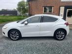 DS 4 1.2 PureTech Chic ( Climate controle + Navigatie + Trek, Stof, Gebruikt, 1199 cc, Wit