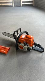 Sthil ms 180 kettingzaag te huur, Tuin en Terras, Hand-tuingereedschap, Ophalen of Verzenden, Zo goed als nieuw, Overige soorten