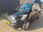 Hyundai I10 1.1 i-Drive Cool *linker voorschade*, Zwart, Handgeschakeld, 1086 cc, Hatchback