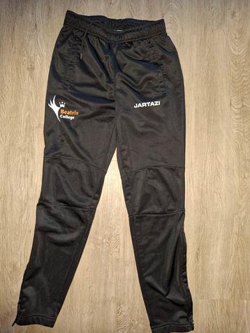 Beatrix College Trainingsbroek Maat S beschikbaar voor biedingen