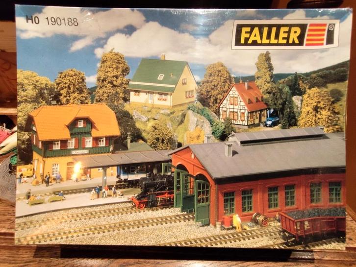 HO Faller 190188 Bahnhofset 'Oberndorf' NIEUW, Hobby en Vrije tijd, Modeltreinen | H0, Nieuw, Brug, Tunnel of Gebouw, Gelijkstroom of Wisselstroom