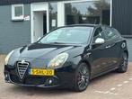 Alfa Romeo Giulietta 1.4 T Business Executive / Dealer OH /, Auto's, Alfa Romeo, Euro 5, 4 cilinders, Zwart, Origineel Nederlands