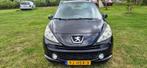 Peugeot 207 1.6 VTi Look NIEUWE APK AIRCO CRUISE, Auto's, Gebruikt, 4 cilinders, Zwart, Origineel Nederlands