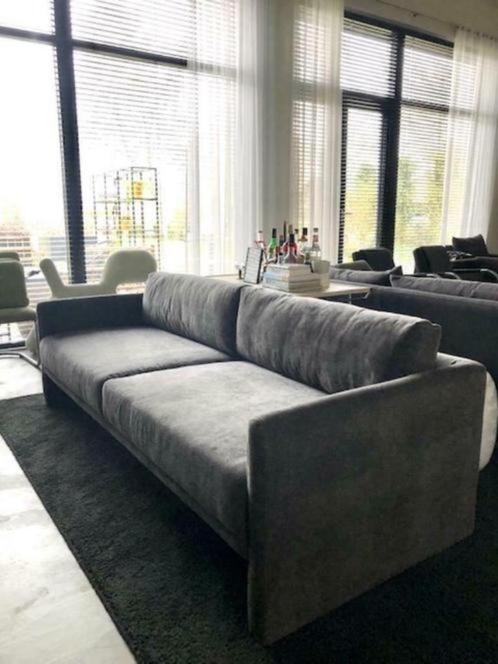 Sofacompany, showmodel 3-zitsbank als nieuw!, Huis en Inrichting, Banken | Bankstellen, Zo goed als nieuw, Rechte bank, Driepersoons