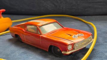 Oude bestuurdbare Daiya blikken Ford Mustang speelgoed model beschikbaar voor biedingen