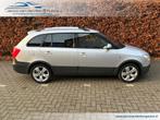 Skoda Fabia Combi 1.2 TSI Scout I Dealer Onderhouden, Auto's, Voorwielaandrijving, Euro 5, Stof, Zwart
