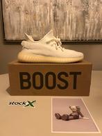 Yeezy Boost 350 V2 tripple white maat 9/half, Kleding | Heren, Schoenen, Ophalen of Verzenden, Zo goed als nieuw, Wit, Sneakers of Gympen
