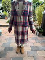 Vintage geruite jas - Maat S/M van Zara, Kleding | Dames, Maat 38/40 (M), Overige kleuren, Zara, Ophalen of Verzenden