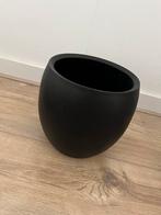 Zwarte plantenpot, Ophalen, Overige materialen, Rond, Zo goed als nieuw