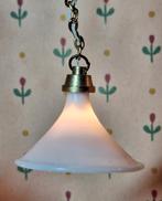 Hanglamp van wit glas voor het poppenhuis, Ophalen of Verzenden, Zo goed als nieuw, Overige typen