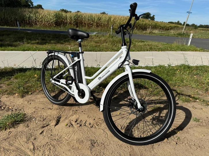 Elektrische damesfiets Evercross EK8, Fietsen en Brommers, Elektrische fietsen, Zo goed als nieuw, Overige merken, 55 tot 59 cm