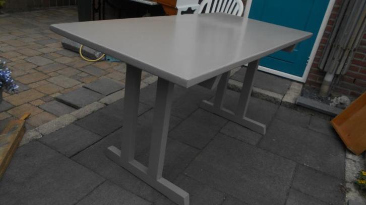 zware massief hardhout tafel zeer stevig eetkamertafel, Huis en Inrichting, Tafels | Eettafels, Gebruikt, 50 tot 100 cm, 150 tot 200 cm
