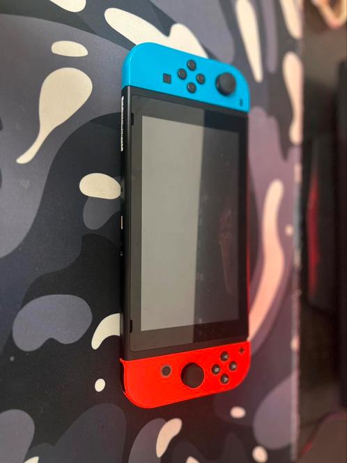Ruilen Nintendo Switch V2+PS4 Slim 1TB voor Super73 ZG of ZX, Spelcomputers en Games, Spelcomputers | Nintendo Switch, Zo goed als nieuw