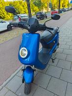Niu Mqi + sports (2400km alleen)Range= 80km 42mAH ext batte., Elektrisch, Zo goed als nieuw, Ophalen, Overige merken
