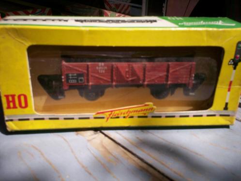 2 Fleischmann goederenwagons DB roodbruin 1960-70 in doosjes, Hobby en Vrije tijd, Modeltreinen | H0, Zo goed als nieuw, Wagon