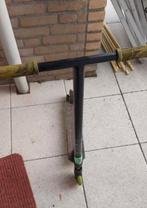 Step Madd Gear - MOET WEG, Fietsen en Brommers, Steps, Ophalen, Gebruikt, Gewone step, Madd Gear