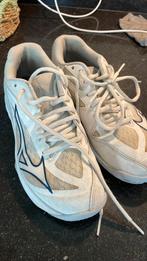 Volleybal schoenen, maat 35., Sport en Fitness, Volleybal, Ophalen of Verzenden, Gebruikt, Schoenen