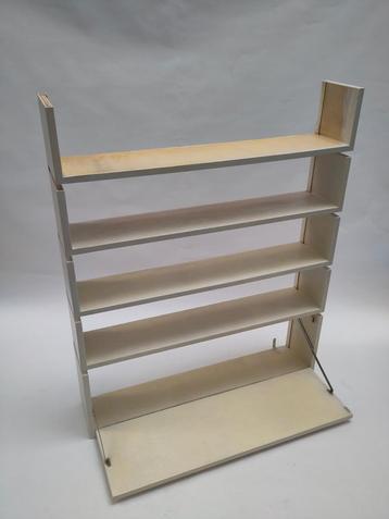 Vintage houten boekenkast wandrek met kastje hout kast rek beschikbaar voor biedingen