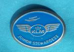 KLM JUNIOR STEWARDESS WINGS LUCHTVAART INSIGNE UIT JAREN ‘70, Verzamelen, Verzenden, Patch, Badge of Embleem