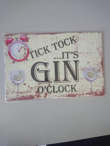 Wandbord Gin o' Clock beschikbaar voor biedingen