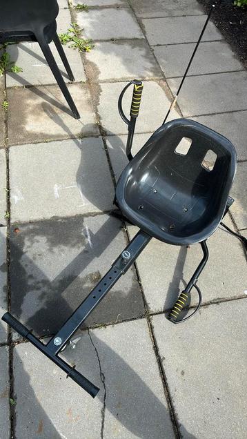 Hoverboard zitje beschikbaar voor biedingen