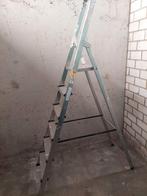 Atrex aluminium trap 6 tredes A 600, Doe-het-zelf en Verbouw, Ladders en Trappen, Ophalen, Gebruikt, Minder dan 2 meter