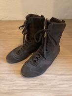 Esprit suede half hoge schoen, Ophalen of Verzenden, Zo goed als nieuw