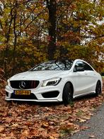 Mercedes-Benz CLA 200 1.6 115KW 7G-DCT (aut) 2013 Wit, Auto's, Mercedes-Benz, 715 kg, Wit, 1595 cc, Particulier