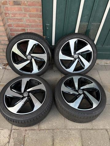VW Polo GTI Velgen origineel Milton keyness 215 45 17 beschikbaar voor biedingen