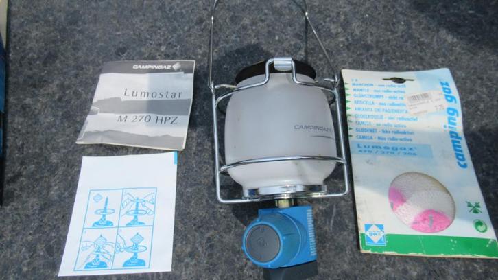 Camping gas lamp met piëzo aansteker (geen lucifers nodig), Caravans en Kamperen, Kampeeraccessoires, Gebruikt, Ophalen of Verzenden