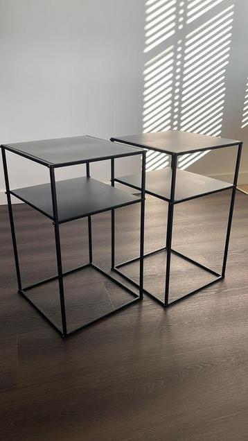Te koop: Set van 2 moderne bijzettafels beschikbaar voor biedingen
